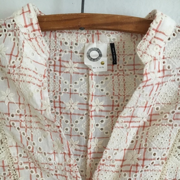 Flowy lace Anthropologie shirt - Picture 6 of 8